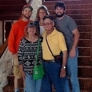 Meet your Posher, Aaron